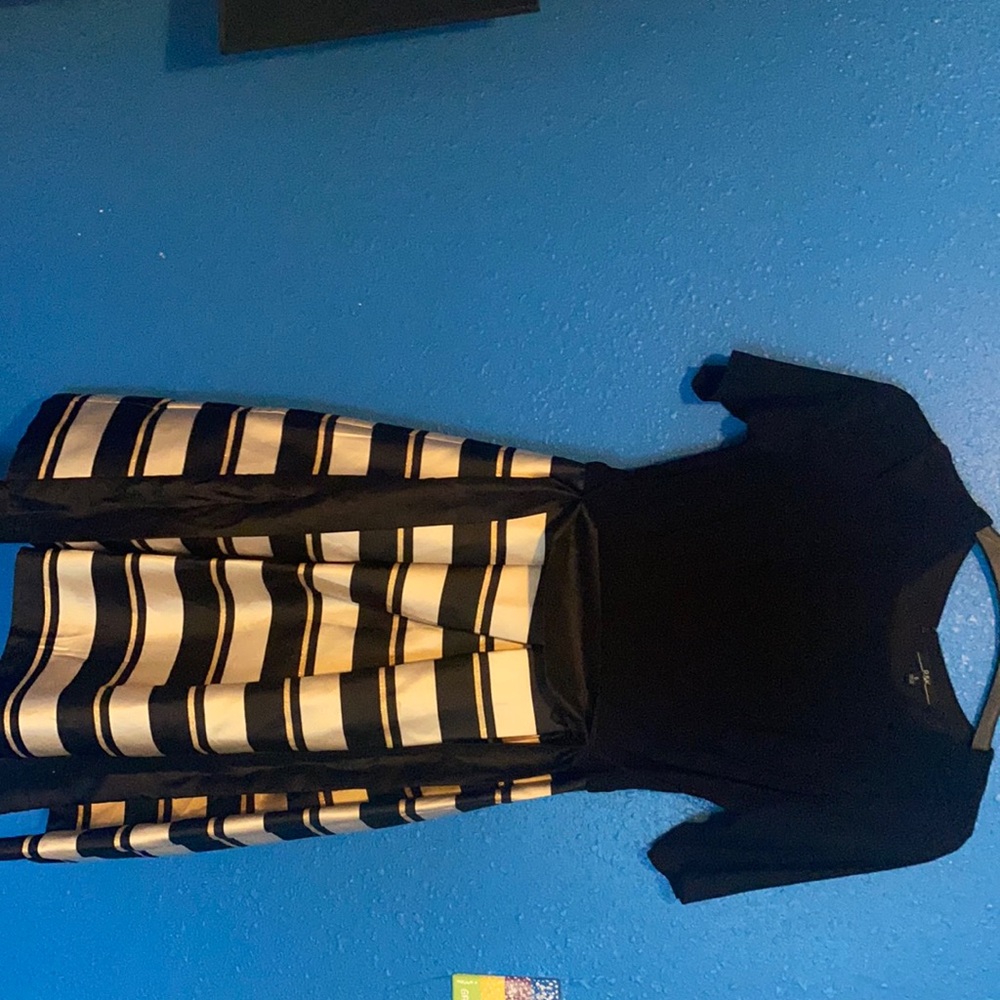 Good and black striped dress